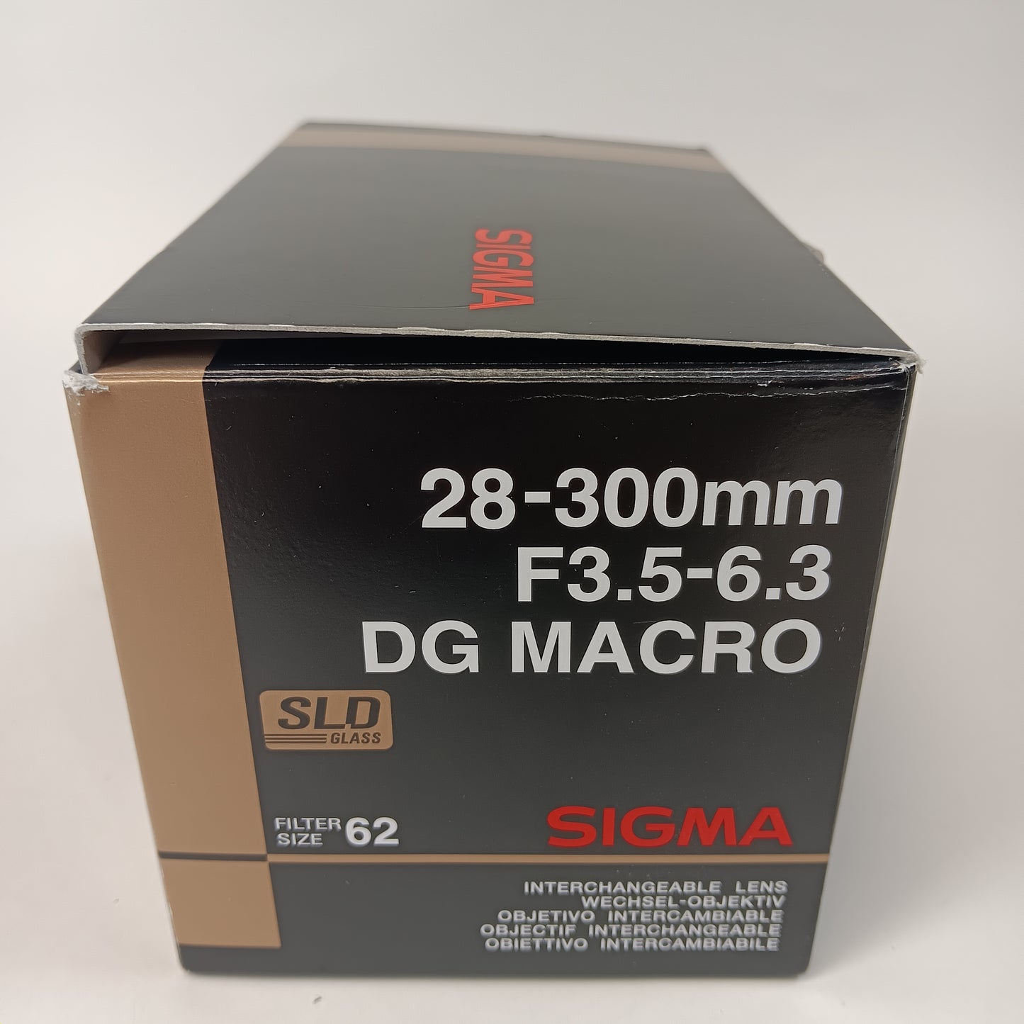 Sigma 28-300mm f/3.5-6.3 DG Macro AF Zoom Lens With Hood For Nikon