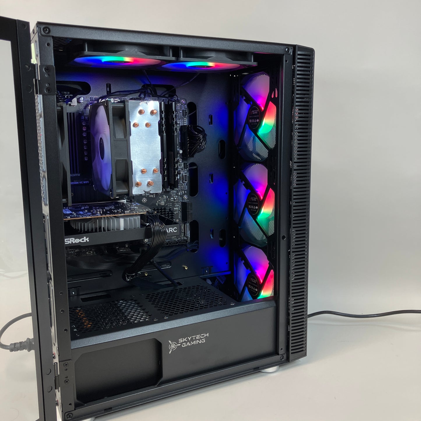 Skytech Custom PC Ryzen 5 5600 3.50GHz 8GB RAM 1TB SSD ASRock Intel Arc A380
