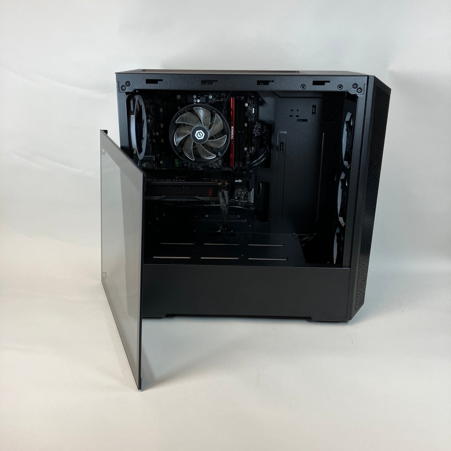 CyberPower C-Series Ryzen 5 7600 3.80GHz 16GB RAM 1TB SSD AMD Radeon RX 7600