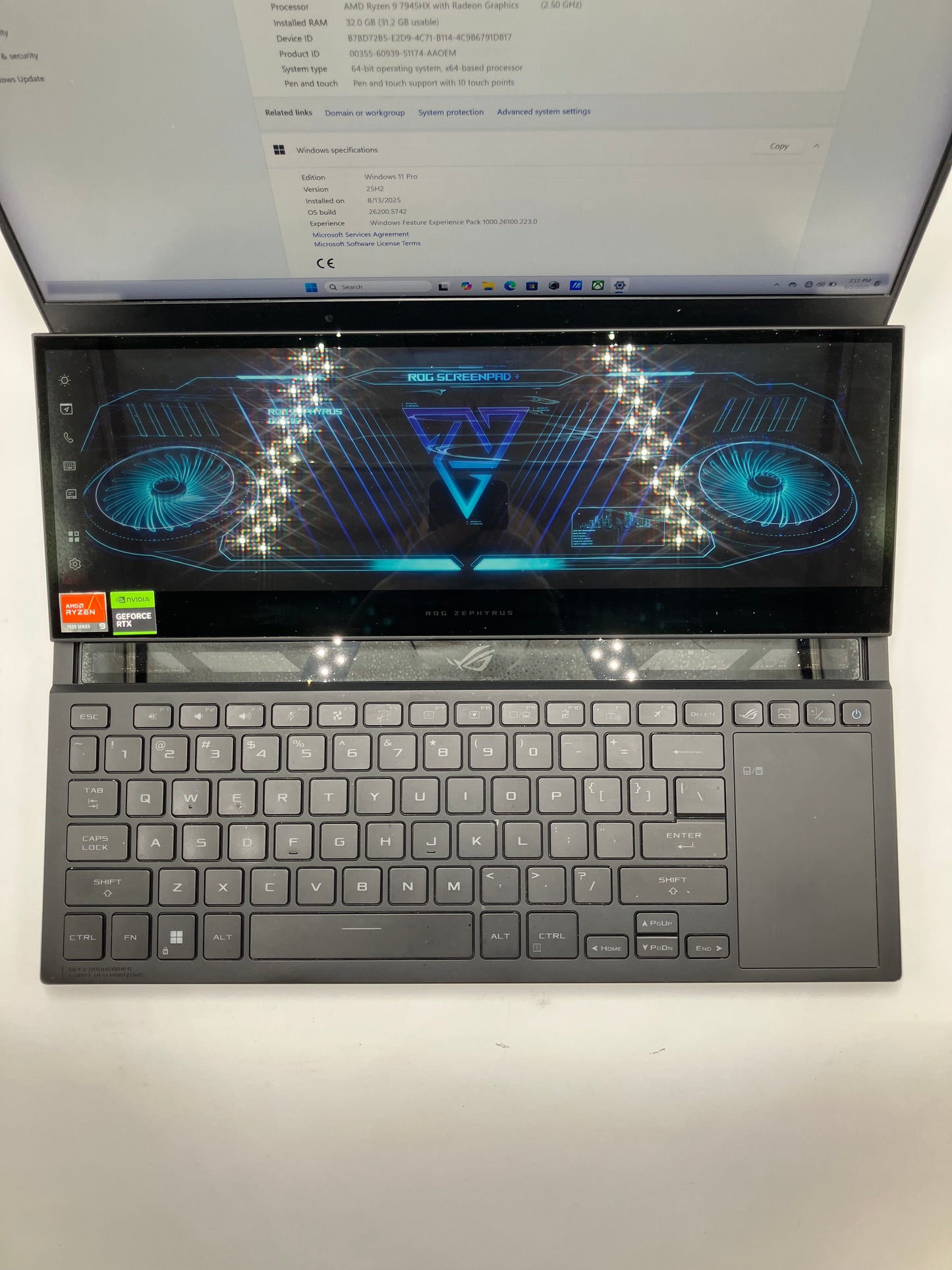 ASUS ROG Zephyrus G16 GX650PZ-XS96 Ryzen 9 12GB RAM 1TB GeForce RTX 4080 Laptop