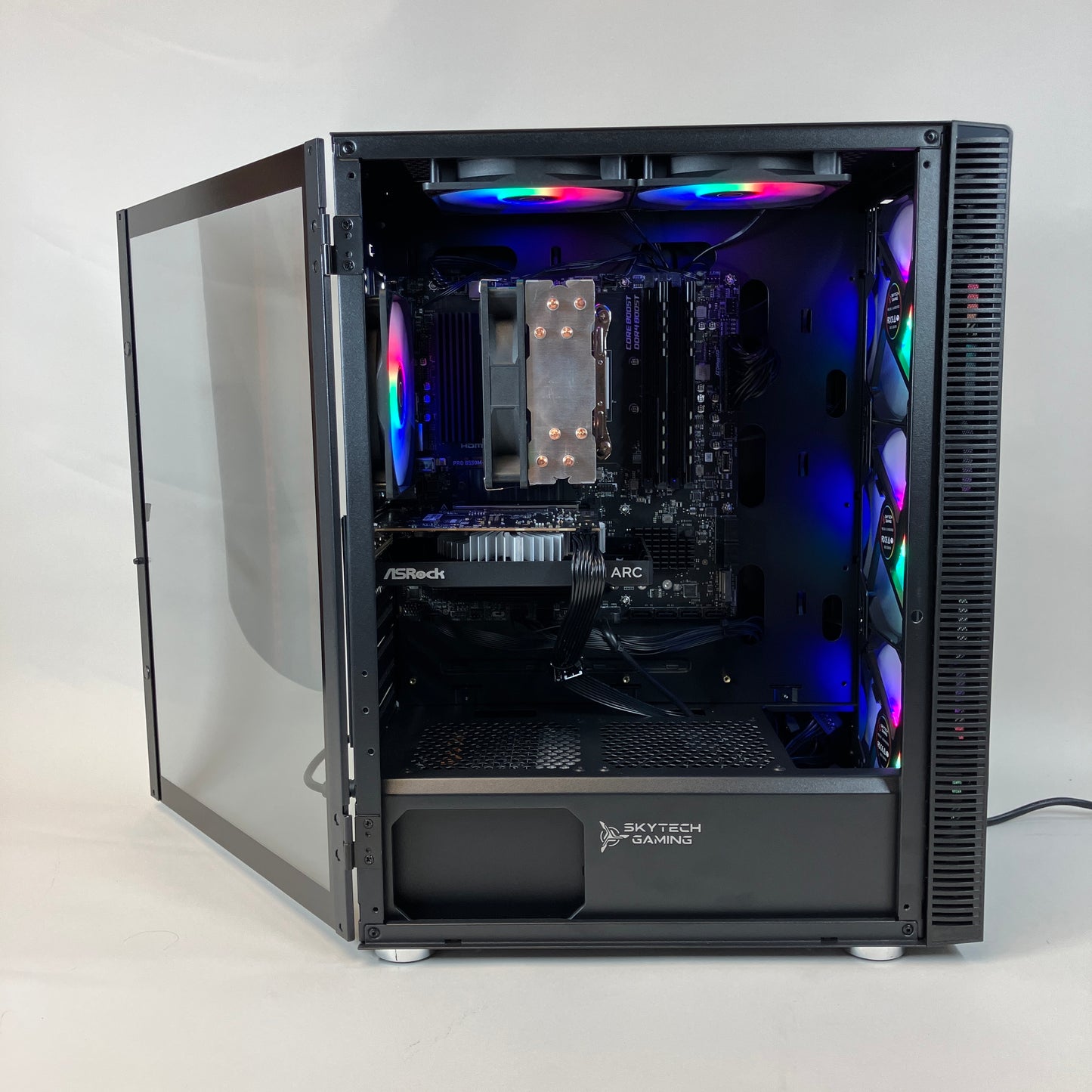 Skytech Custom PC Ryzen 5 5600 3.50GHz 8GB RAM 1TB SSD ASRock Intel Arc A380