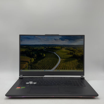 Asus ROG Strix G713 17.3" Ryzen 9 7940HX 16GB RAM 1TB SSD GeForce RTX 4050
