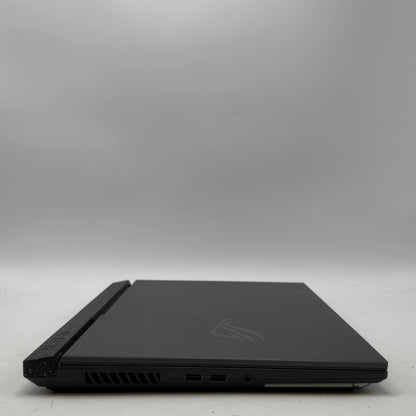 Asus ROG Strix G713 17.3" Ryzen 9 7940HX 16GB RAM 1TB SSD GeForce RTX 4050